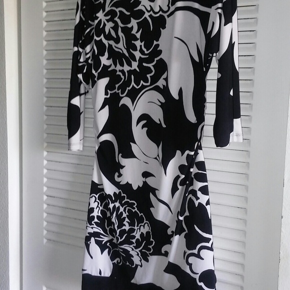 Jersey knit dress - Picture 1 of 1